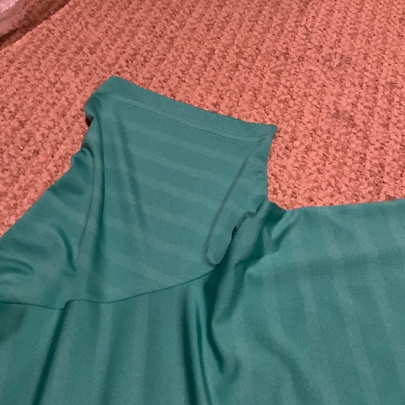 NWT Performance Green Golf Shirt - Picture 4 of 7